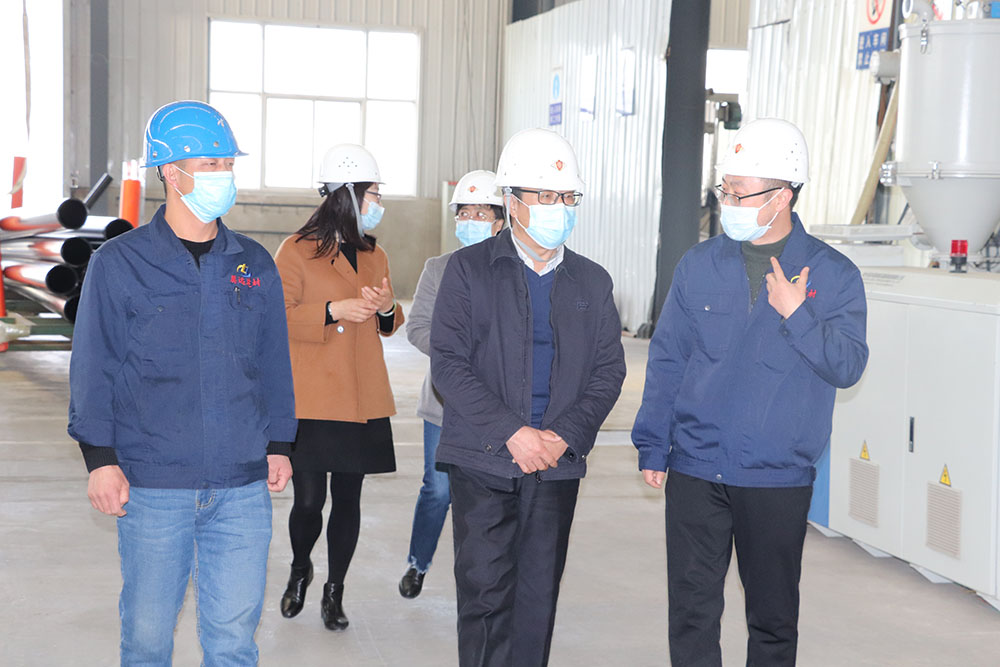 定西市總工會(huì)一行領(lǐng)導(dǎo)蒞臨我司，檢查工會(huì)組織工作職能落實(shí)情況