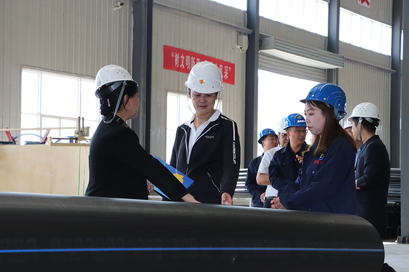 5月29日上午，定西市政協(xié)一級調(diào)研員胡世祥一行蒞臨我公司調(diào)研指導(dǎo)工作